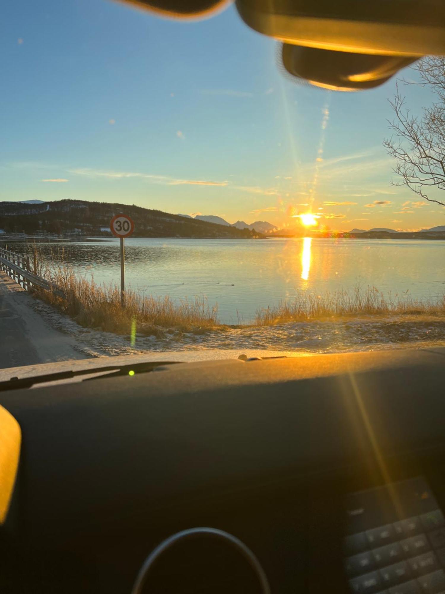 Hakoyveien 151, Tromso Ξενοδοχείο Εξωτερικό φωτογραφία